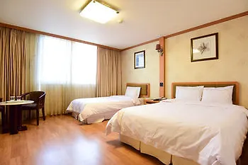 酒店 Gwangalli Utopia Tourist 4*