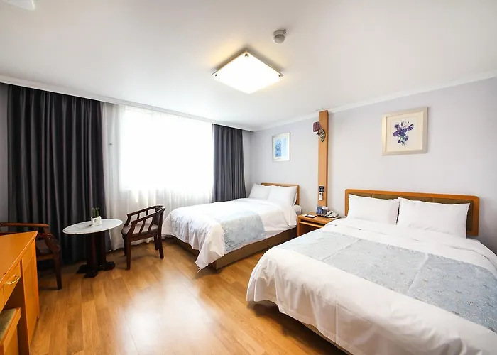 Gwangalli Utopia Tourist 4*