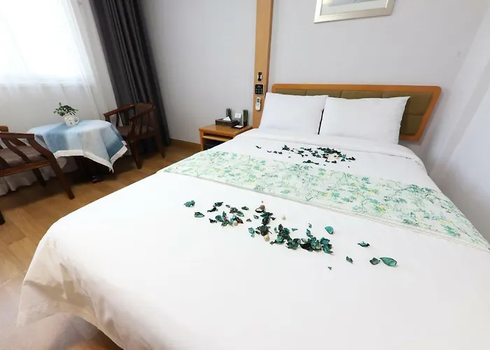 酒店 Gwangalli Utopia Tourist 4*